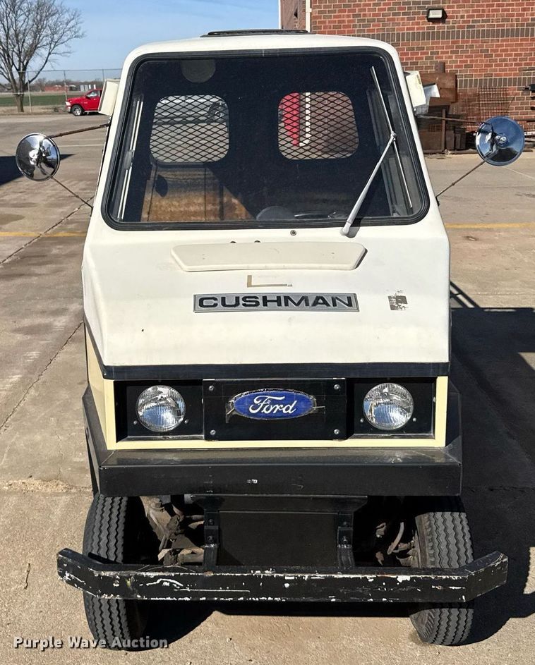 image for item NN9729 1991 Cushman Truckster utility vehicle