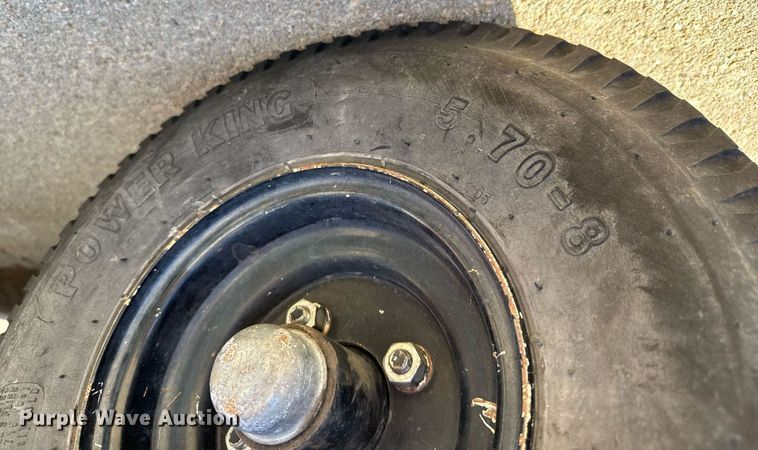 image for item NN9729 1991 Cushman Truckster utility vehicle