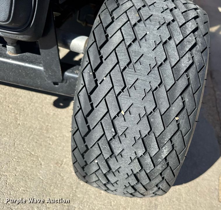 image for item NN9730 E-Z-Go TXT golf cart