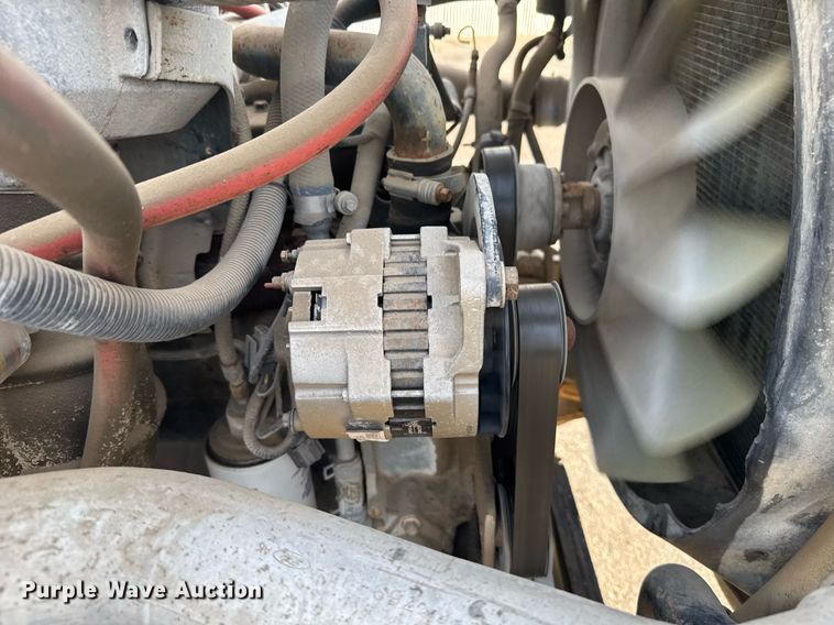 image for item NN9732 1996 Ford F800 refuse truck