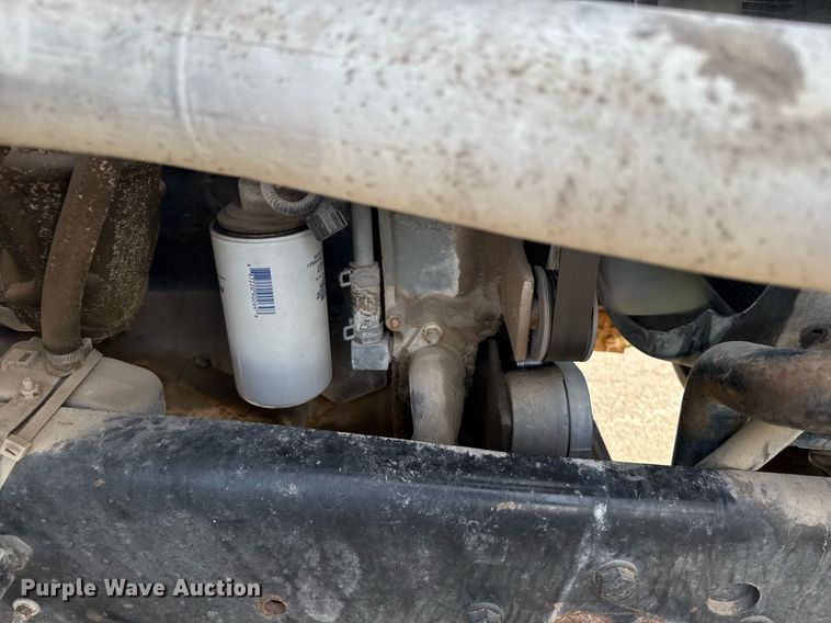 image for item NN9732 1996 Ford F800 refuse truck