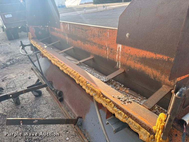 image for item NN9733 (2) Swenson spreaders