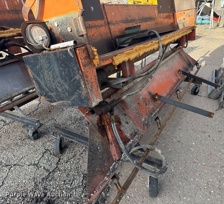 image for item NN9733 (2) Swenson spreaders