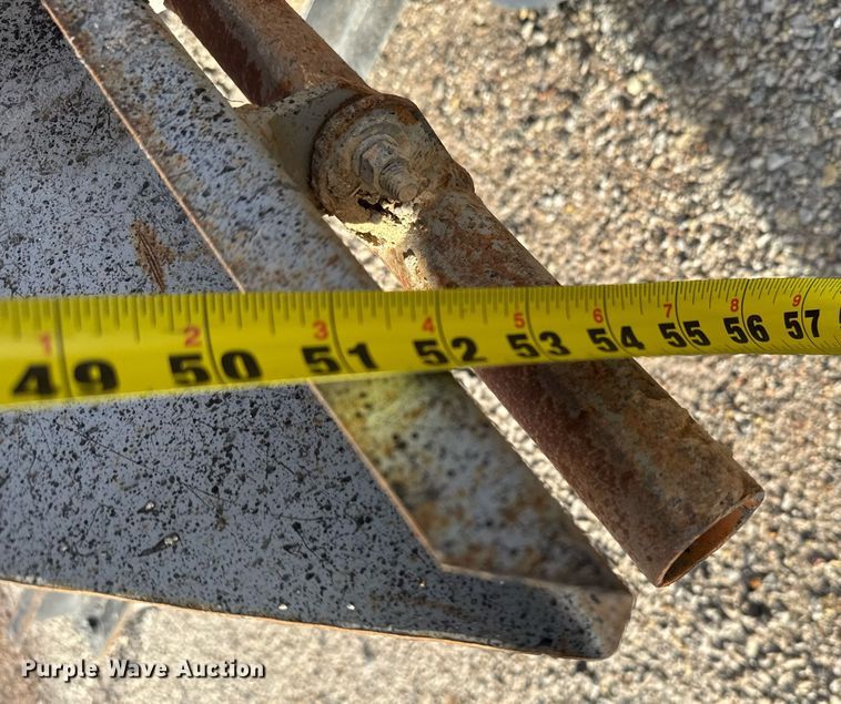 image for item NN9733 (2) Swenson spreaders