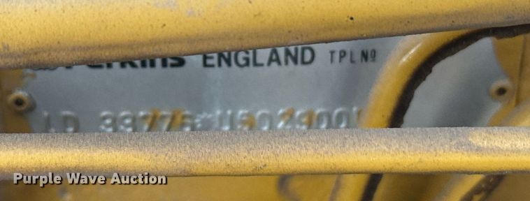 image for item NN9734 1992 Vermeer 1250 wood chipper