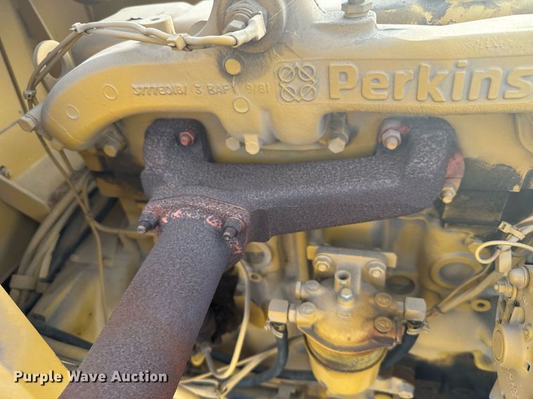 image for item NN9734 1992 Vermeer 1250 wood chipper