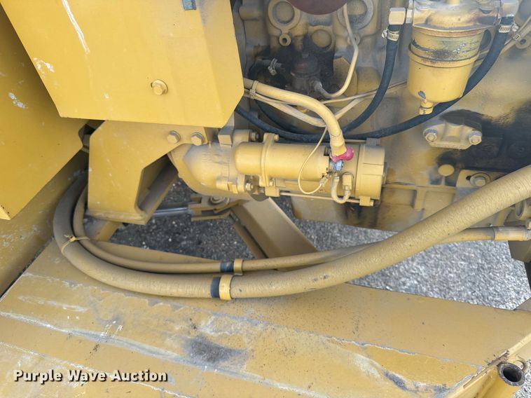 image for item NN9734 1992 Vermeer 1250 wood chipper