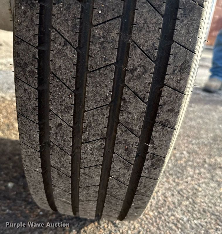 image for item NN9734 1992 Vermeer 1250 wood chipper