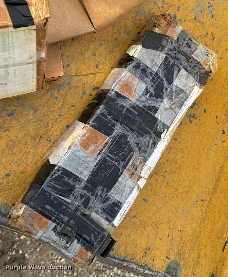 image for item NN9734 1992 Vermeer 1250 wood chipper