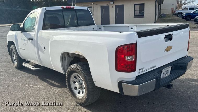 image for item NN9735 2008 Chevrolet Silverado 1500 pickup truck