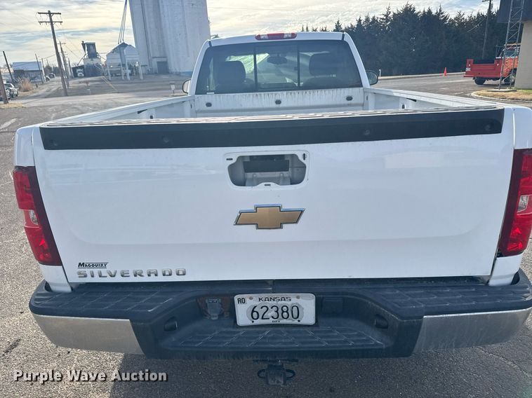 image for item NN9735 2008 Chevrolet Silverado 1500 pickup truck