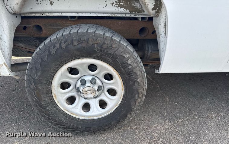 image for item NN9735 2008 Chevrolet Silverado 1500 pickup truck