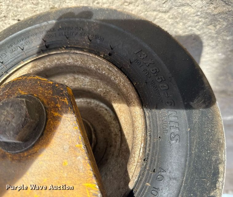 image for item NN9737 Hustler ZTR lawn mower