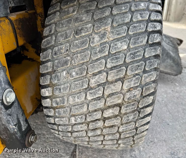 image for item NN9737 Hustler ZTR lawn mower