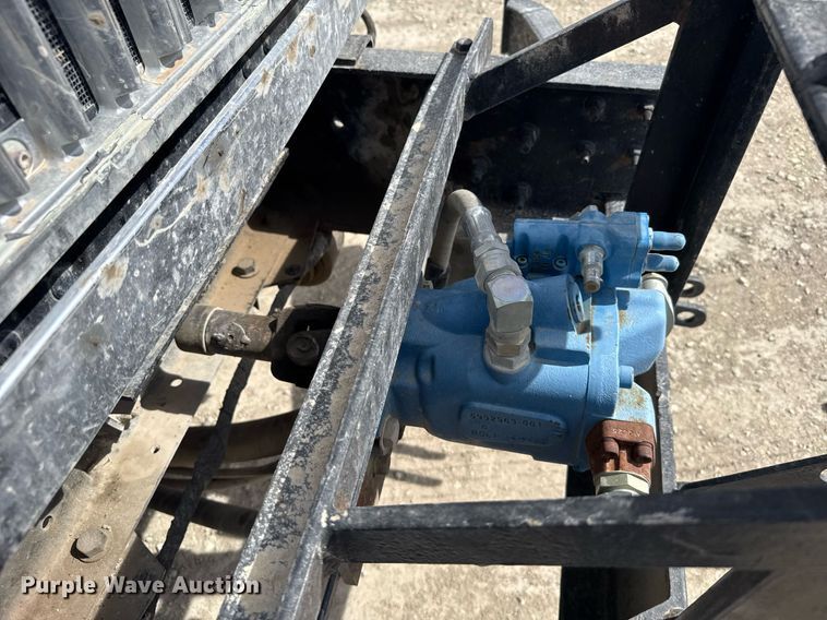 image for item NN9740 2002 International 7400 dump truck