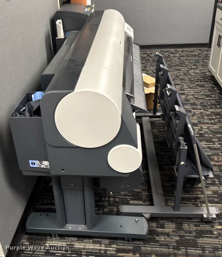 image for item NN9741 Cannon iPF825 plotter printer