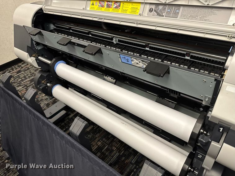 image for item NN9741 Cannon iPF825 plotter printer