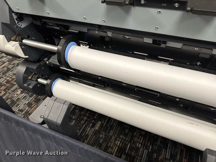 image for item NN9741 Cannon iPF825 plotter printer