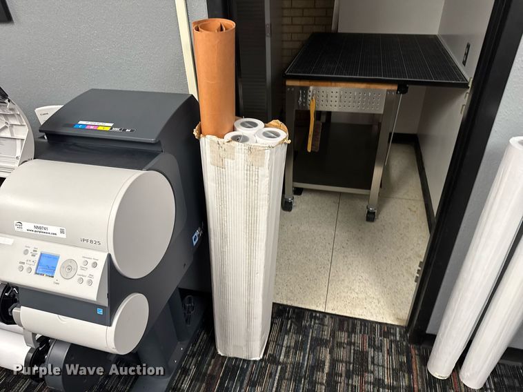 image for item NN9741 Cannon iPF825 plotter printer