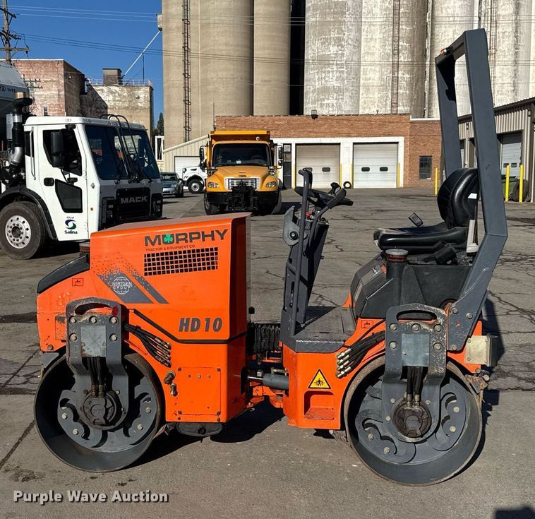 image for item NN9744 2004 Hamm HD10 double drum vibratory roller