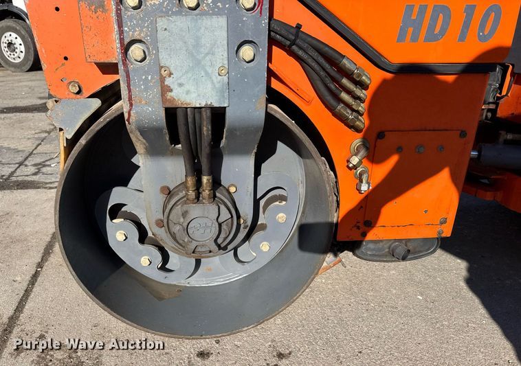 image for item NN9744 2004 Hamm HD10 double drum vibratory roller
