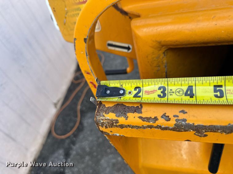 image for item NN9747 2006 Bandit Industries 200 wood chipper