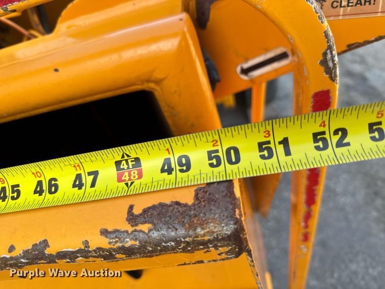 image for item NN9747 2006 Bandit Industries 200 wood chipper