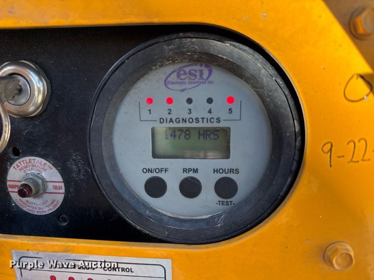 image for item NN9747 2006 Bandit Industries 200 wood chipper