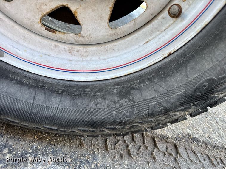 image for item NN9747 2006 Bandit Industries 200 wood chipper