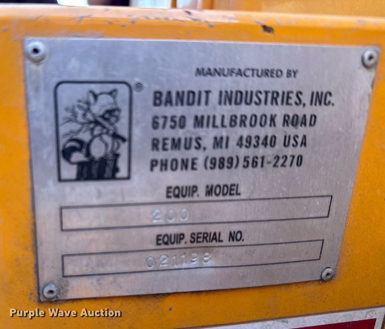 image for item NN9747 2006 Bandit Industries 200 wood chipper