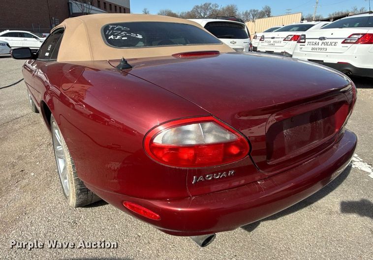 image for item NO9645 2000 Jaguar XK8 convertible