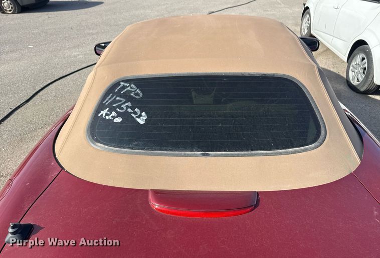 image for item NO9645 2000 Jaguar XK8 convertible