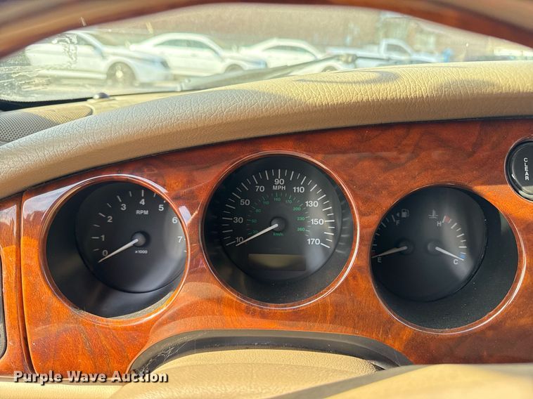 image for item NO9645 2000 Jaguar XK8 convertible