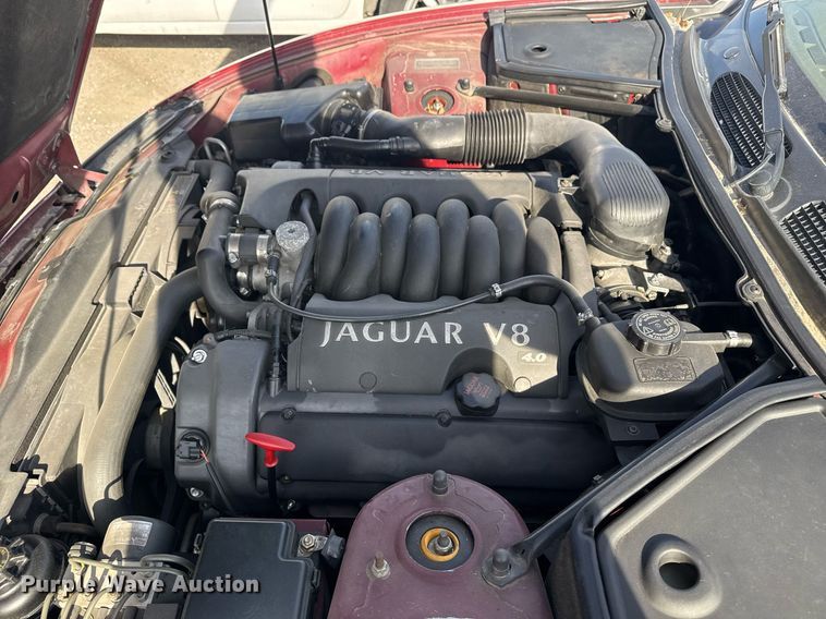 image for item NO9645 2000 Jaguar XK8 convertible