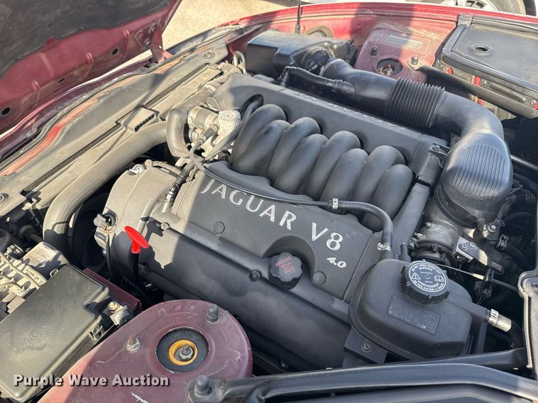 image for item NO9645 2000 Jaguar XK8 convertible