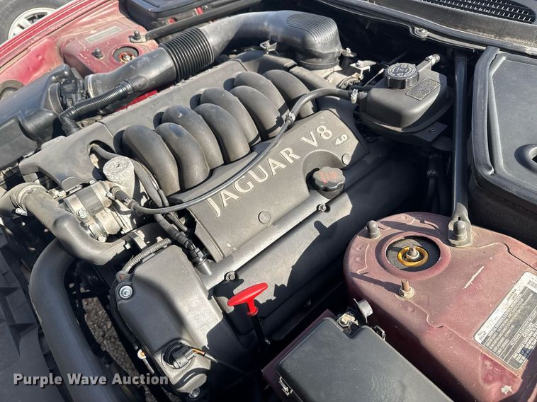 image for item NO9645 2000 Jaguar XK8 convertible