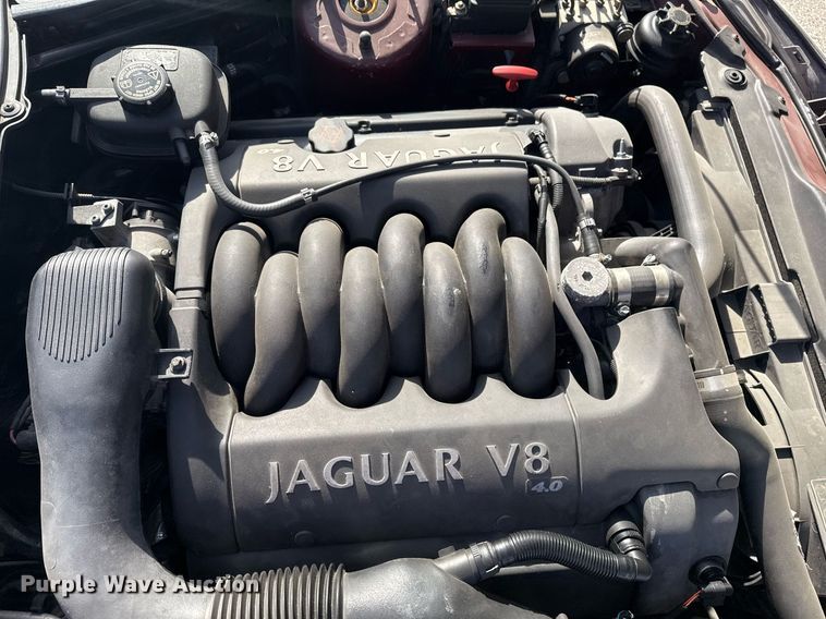 image for item NO9645 2000 Jaguar XK8 convertible