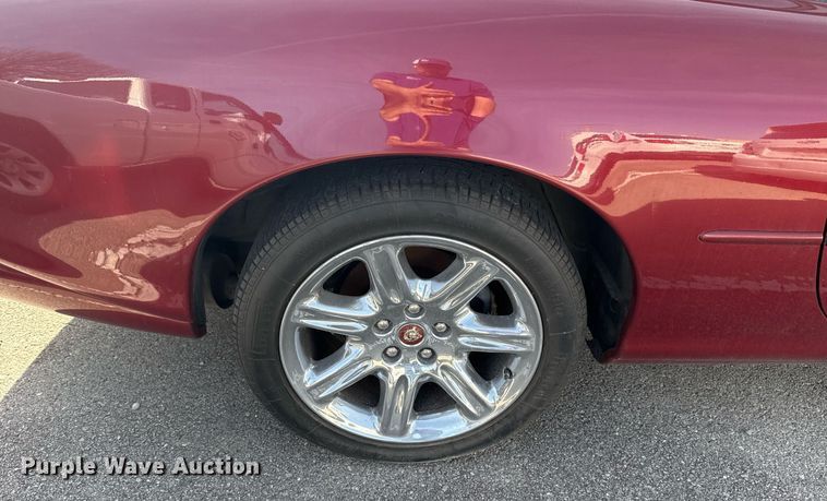 image for item NO9645 2000 Jaguar XK8 convertible