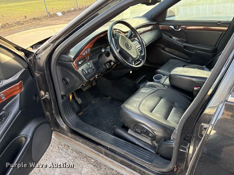 image for item OB9522 2003 Cadillac Deville 
