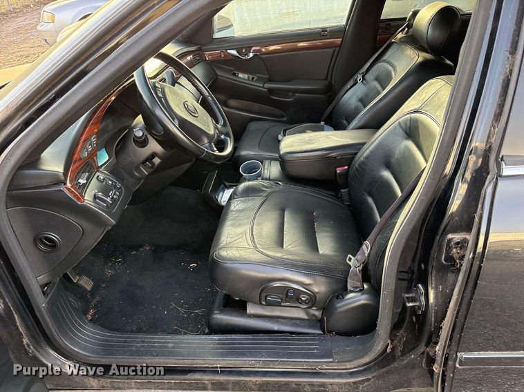 image for item OB9522 2003 Cadillac Deville 