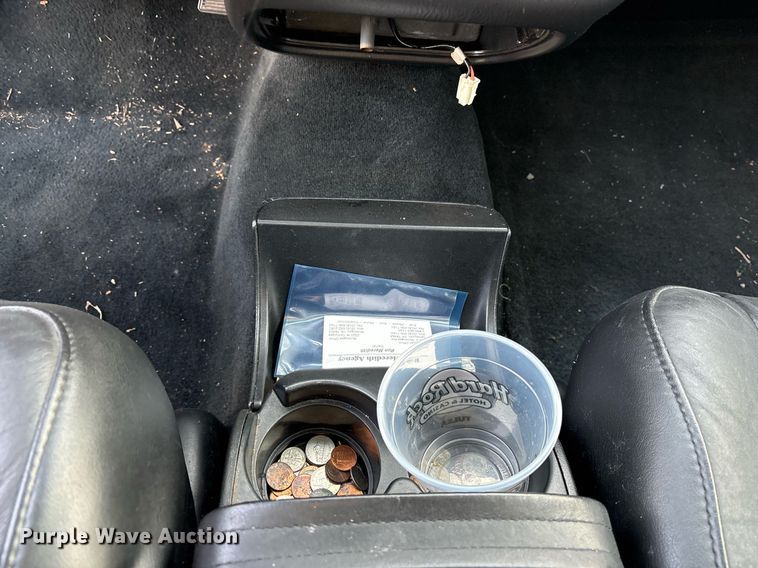 image for item OB9522 2003 Cadillac Deville 