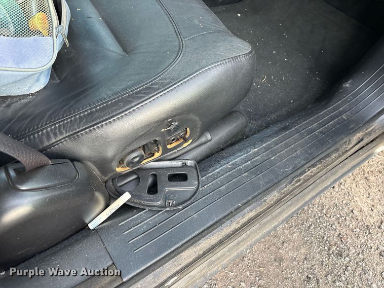 image for item OB9522 2003 Cadillac Deville 