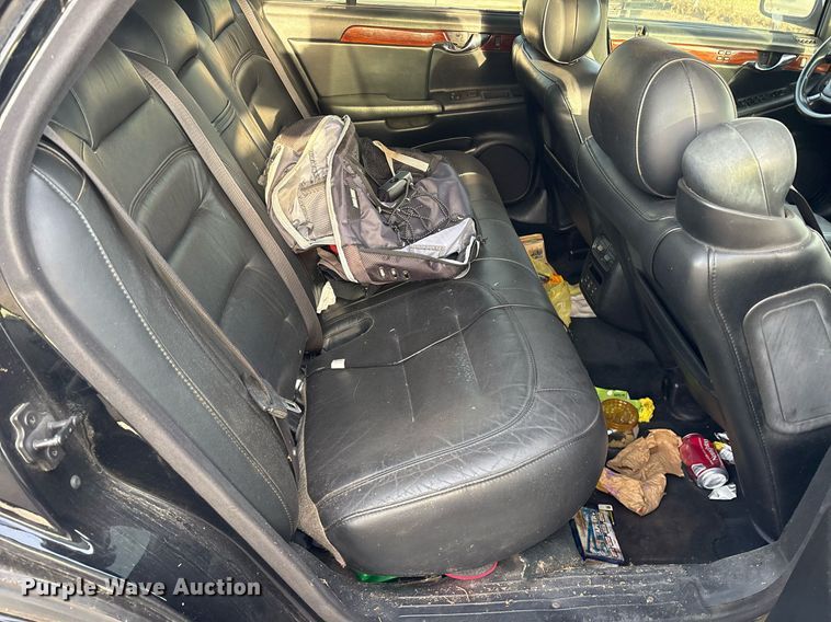 image for item OB9522 2003 Cadillac Deville 