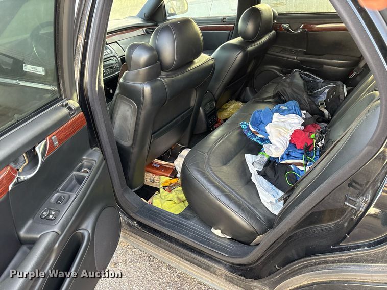 image for item OB9522 2003 Cadillac Deville 