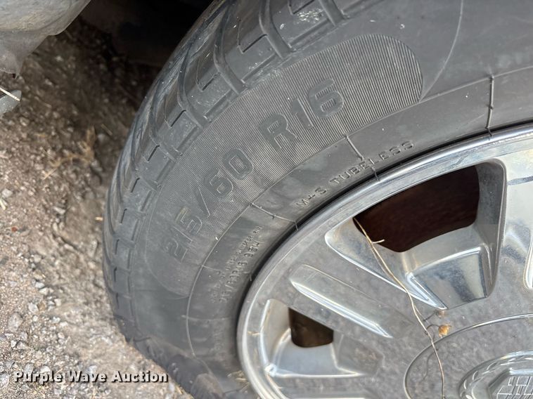 image for item OB9522 2003 Cadillac Deville 