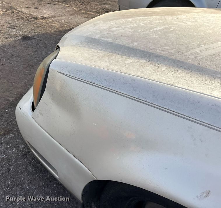 image for item OB9523 2003 Cadillac Deville 