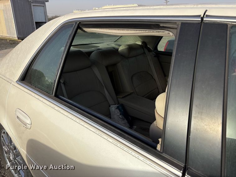 image for item OB9523 2003 Cadillac Deville 