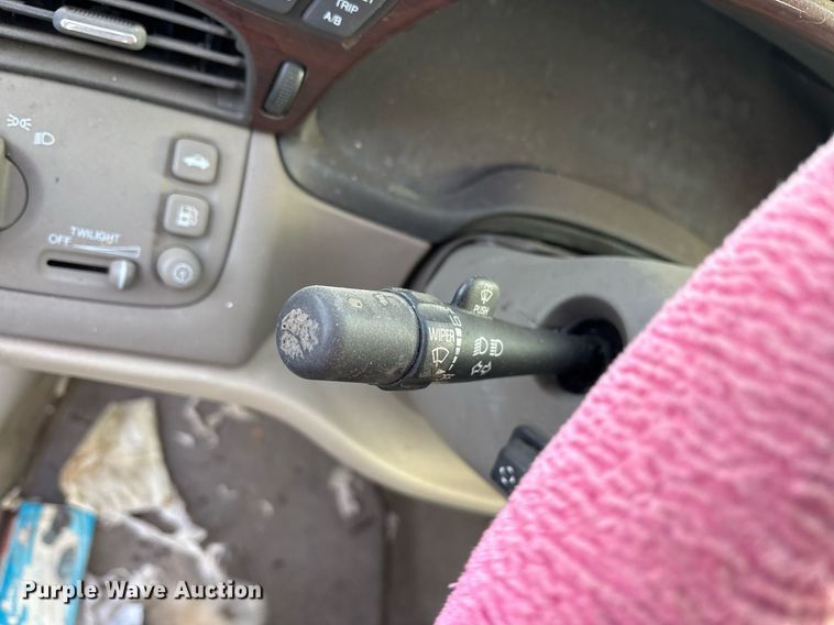 image for item OB9523 2003 Cadillac Deville 