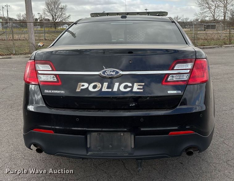 image for item OB9527 2018 Ford Taurus Police Interceptor 