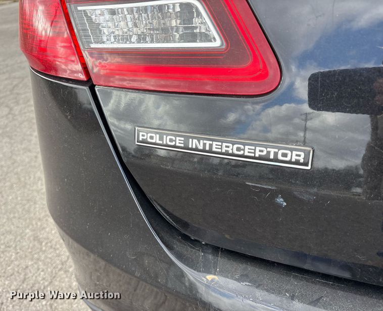 image for item OB9527 2018 Ford Taurus Police Interceptor 
